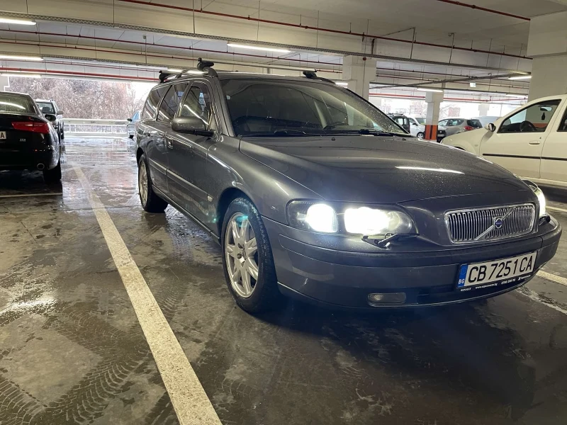 Volvo V70 2.4 D5 163 k. C, снимка 5 - Автомобили и джипове - 48456359