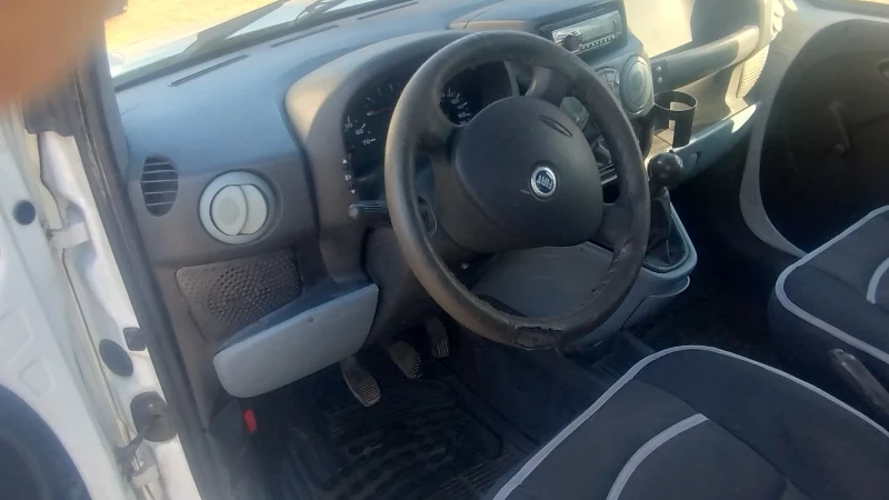 Fiat Doblo Пикап, снимка 2 - Автомобили и джипове - 48505666