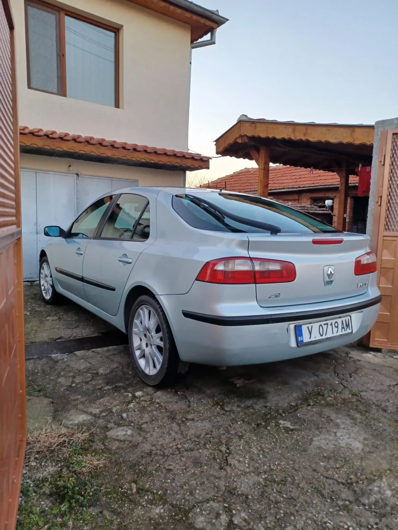 Renault Laguna 1.9td, снимка 3 - Автомобили и джипове - 48764694