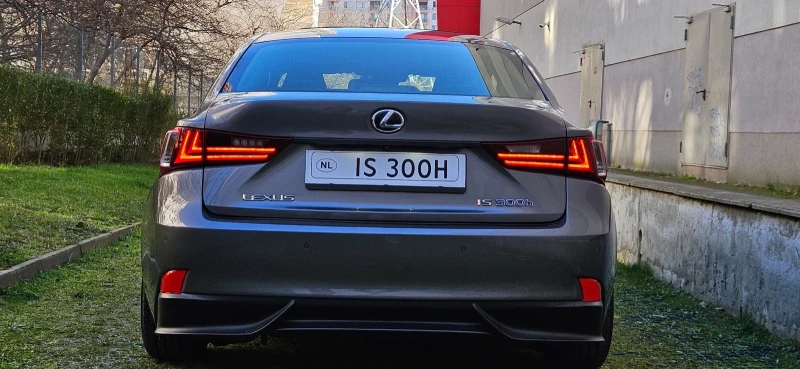 Lexus IS 300 Без аналог, Luxory, всички екстри, снимка 5 - Автомобили и джипове - 48883769