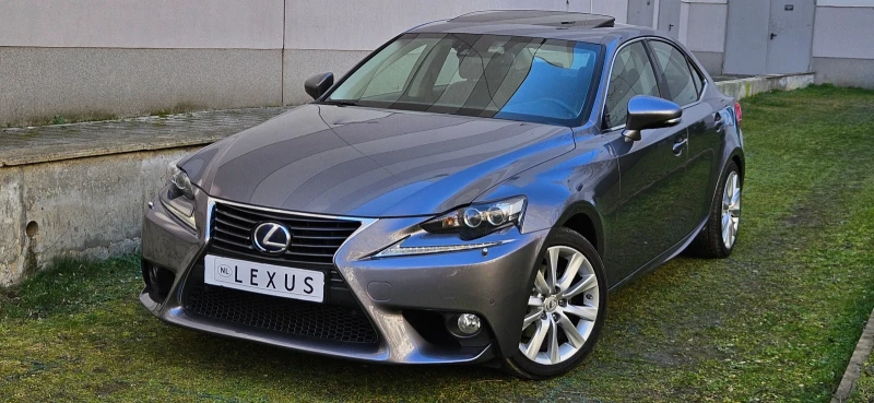 Lexus IS 300 Без аналог, Luxory, всички екстри, снимка 1 - Автомобили и джипове - 48883769