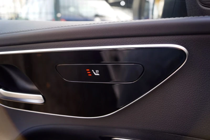 Mercedes-Benz C 220 Avantgarde МАСАЖ Distronic Pro, снимка 14 - Автомобили и джипове - 52957919