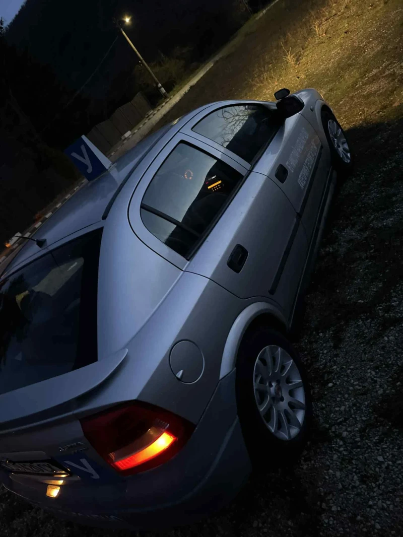 Opel Astra, снимка 15 - Автомобили и джипове - 52965466