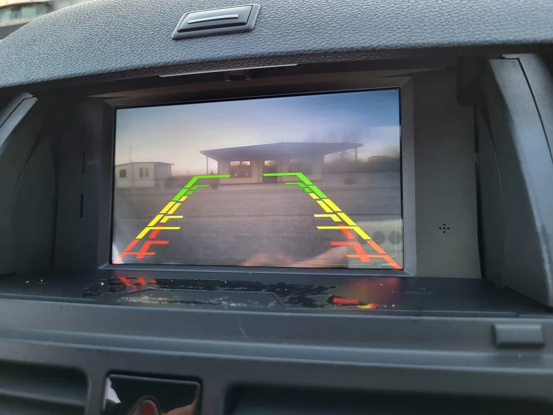 Mercedes-Benz C 220, снимка 2 - Автомобили и джипове - 53006033