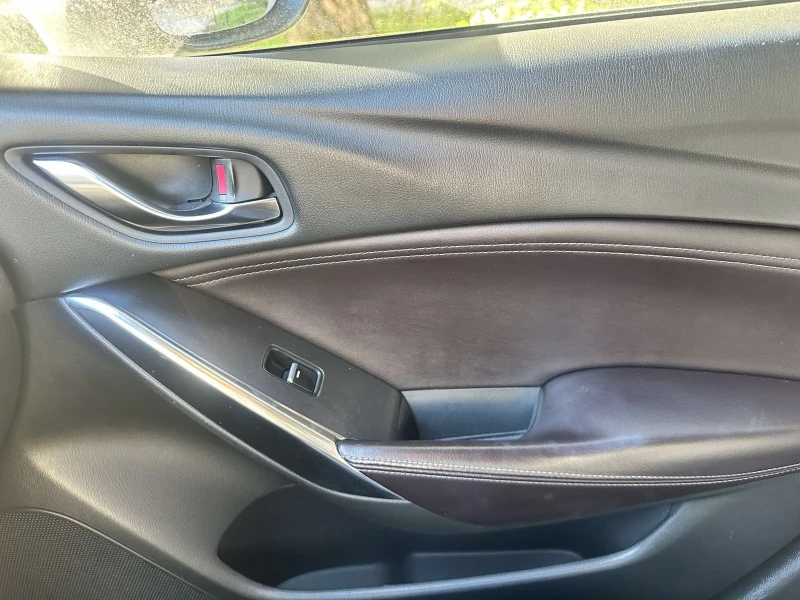 Mazda 6 2.2D SKYACTIV, снимка 11 - Автомобили и джипове - 53075346