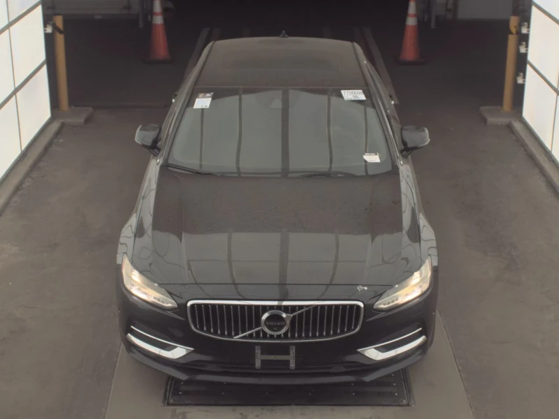 Volvo S90 T6 Inscription, снимка 2 - Автомобили и джипове - 53531948