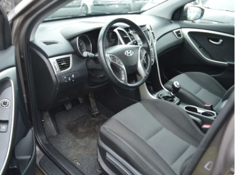 Hyundai I30 Германия / 66 000 км !!!, снимка 6 - Автомобили и джипове - 47990662