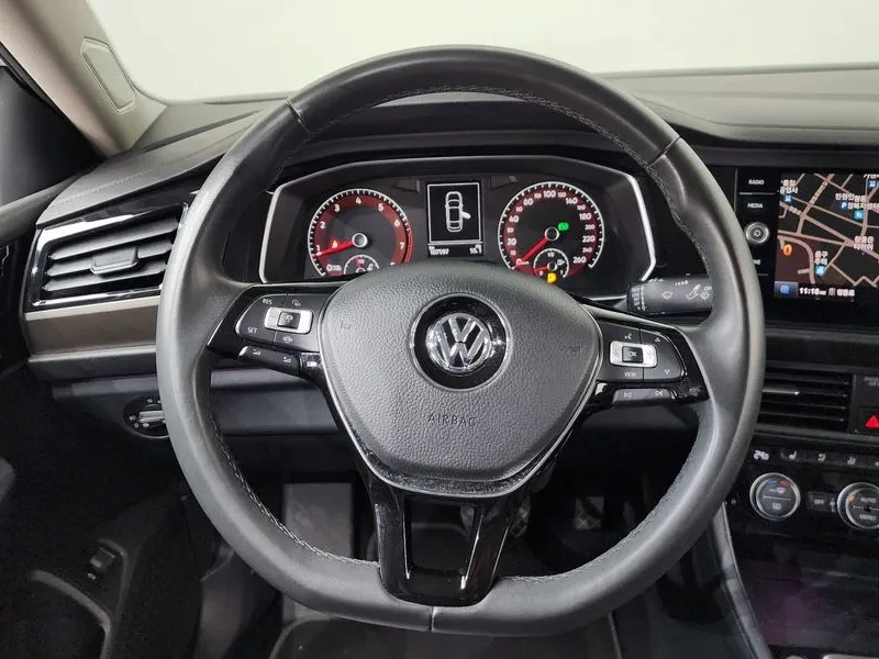 VW Jetta 1.4 TSI PREMIUM, снимка 13 - Автомобили и джипове - 54869114