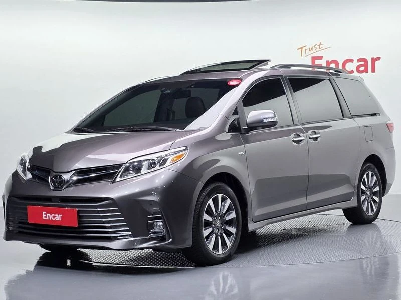 Toyota Sienna 3.5 AWD| 296к.с.| ВКЛ.ТЕХНОТЕСТ