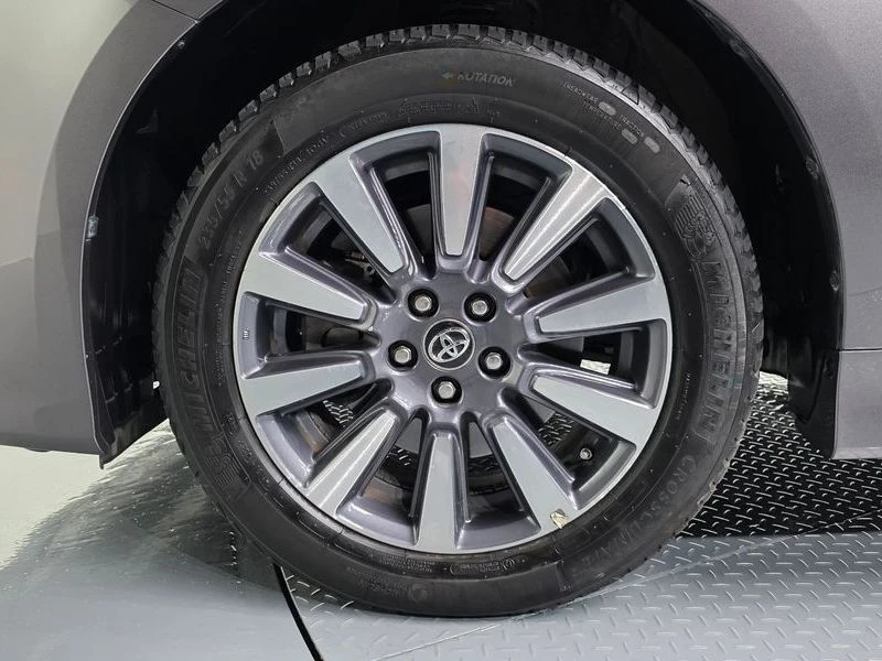 Toyota Sienna 3.5 AWD| 296к.с.| ВКЛ.ТЕХНОТЕСТ, снимка 5 - Автомобили и джипове - 55135404