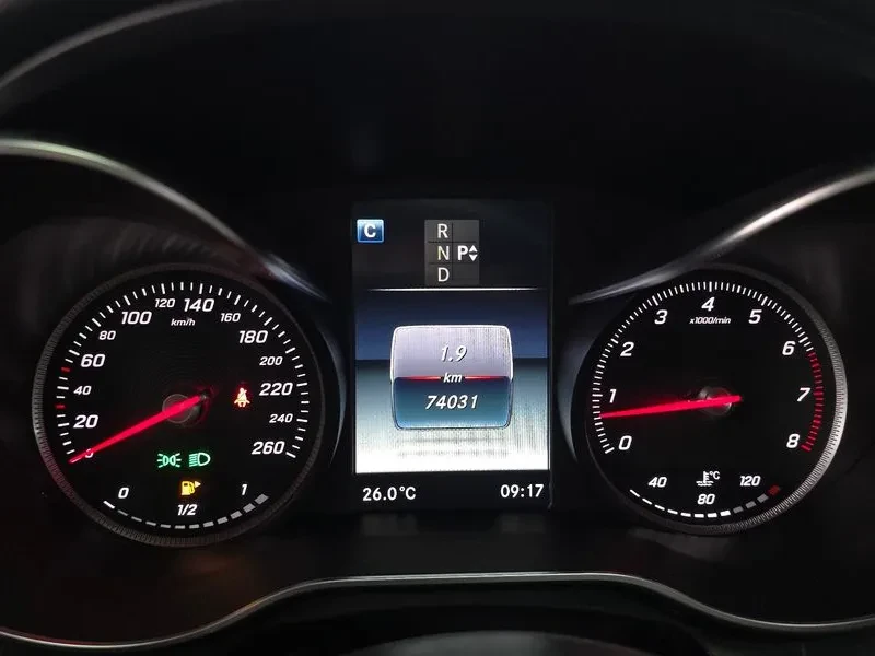 Mercedes-Benz C 200 W205 C200 Amg Lineс, снимка 8 - Автомобили и джипове - 55185637