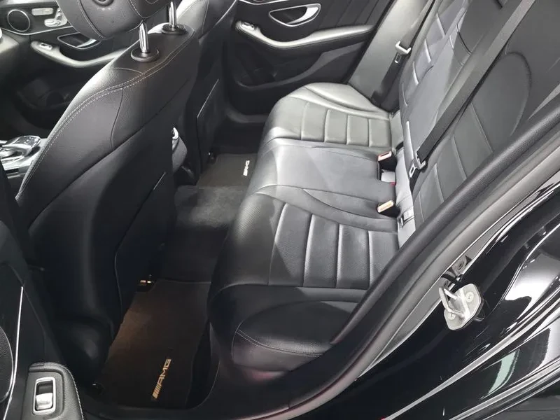 Mercedes-Benz C 200 W205 C200 Amg Lineс, снимка 12 - Автомобили и джипове - 55185637