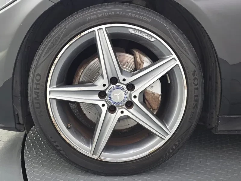 Mercedes-Benz C 200 W205 C200 Amg Lineс, снимка 5 - Автомобили и джипове - 55185637