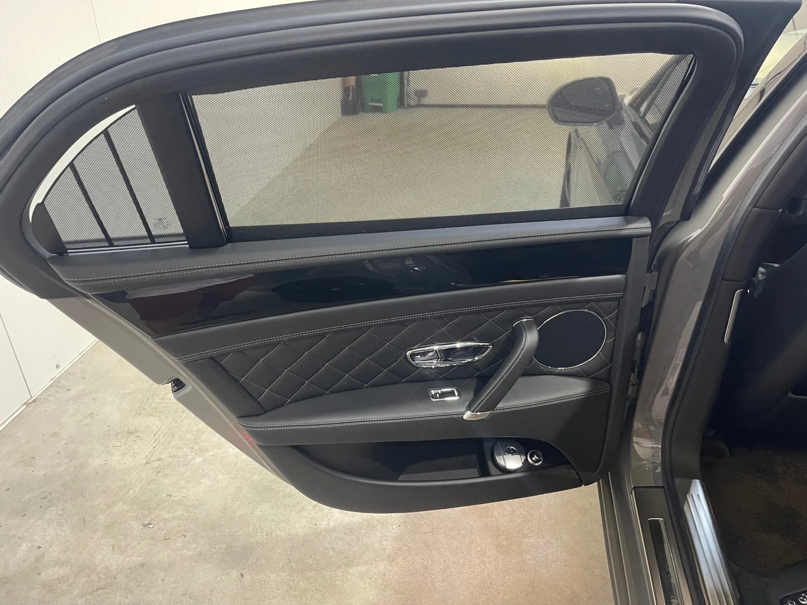Bentley Flying Spur W12S CERAMIC   | Mobile.bg   11
