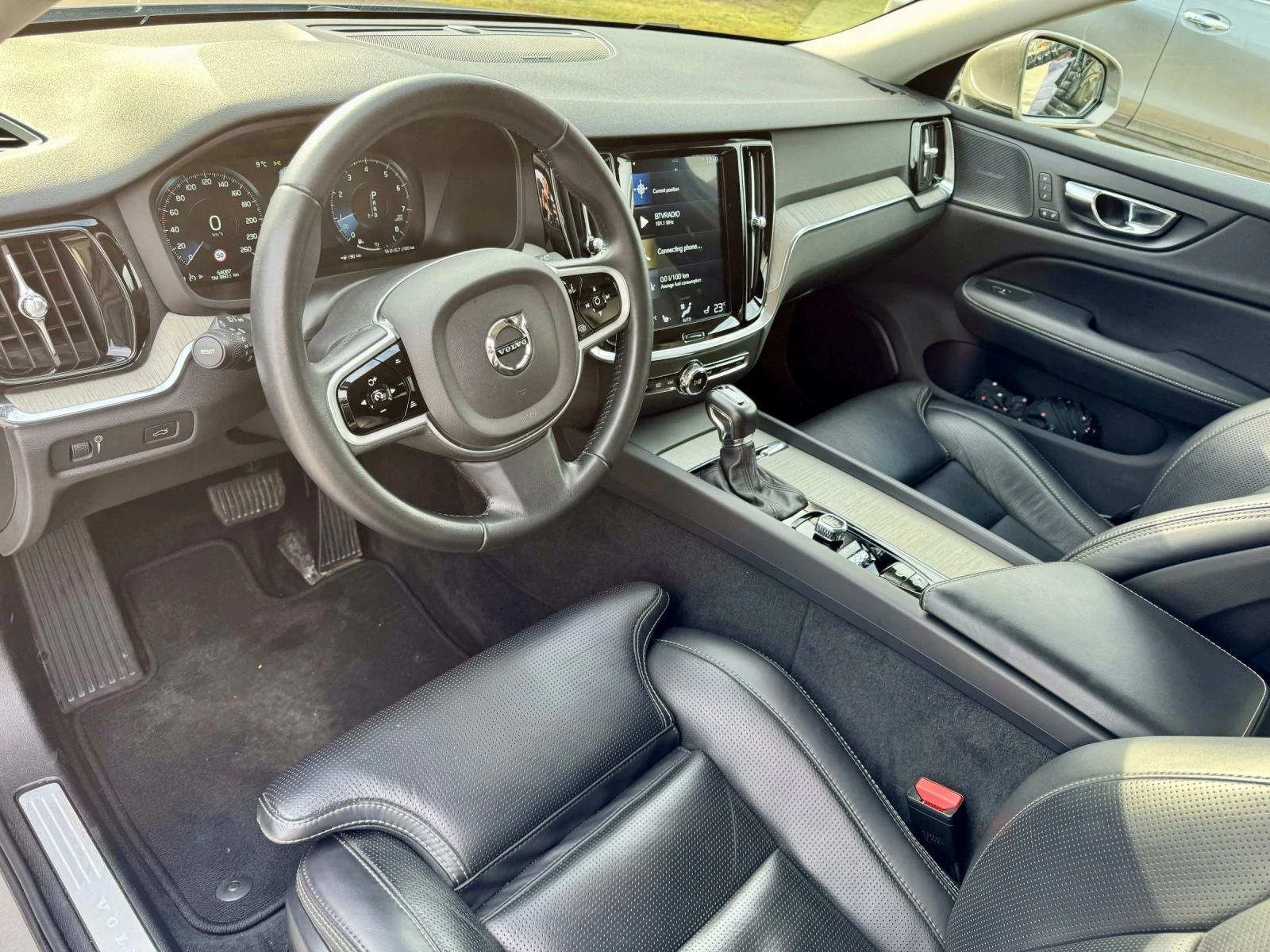 Volvo V60 T6 | AWD | Polestar | Inscription  - изображение 8