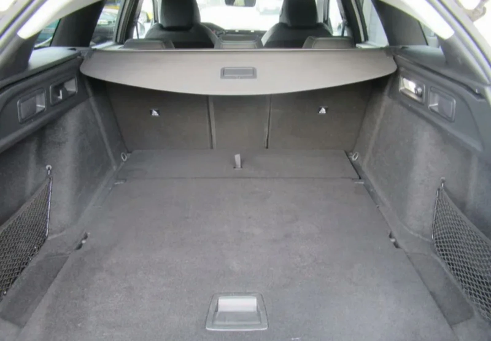 Peugeot 308 1.5BlueHdi EAT8 ALLURE - изображение 10