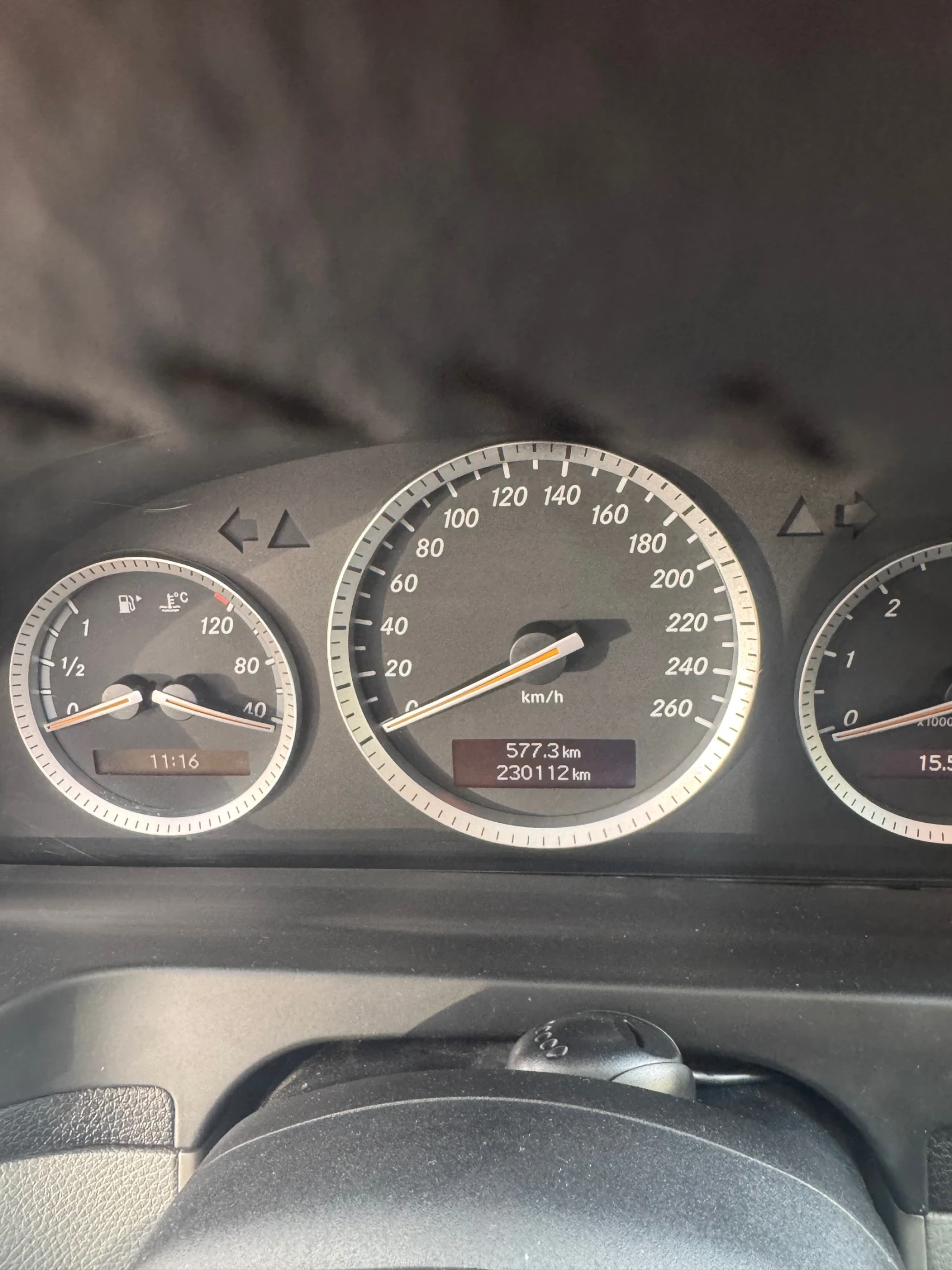 Mercedes-Benz C 220, снимка 5 - Автомобили и джипове - 53006033