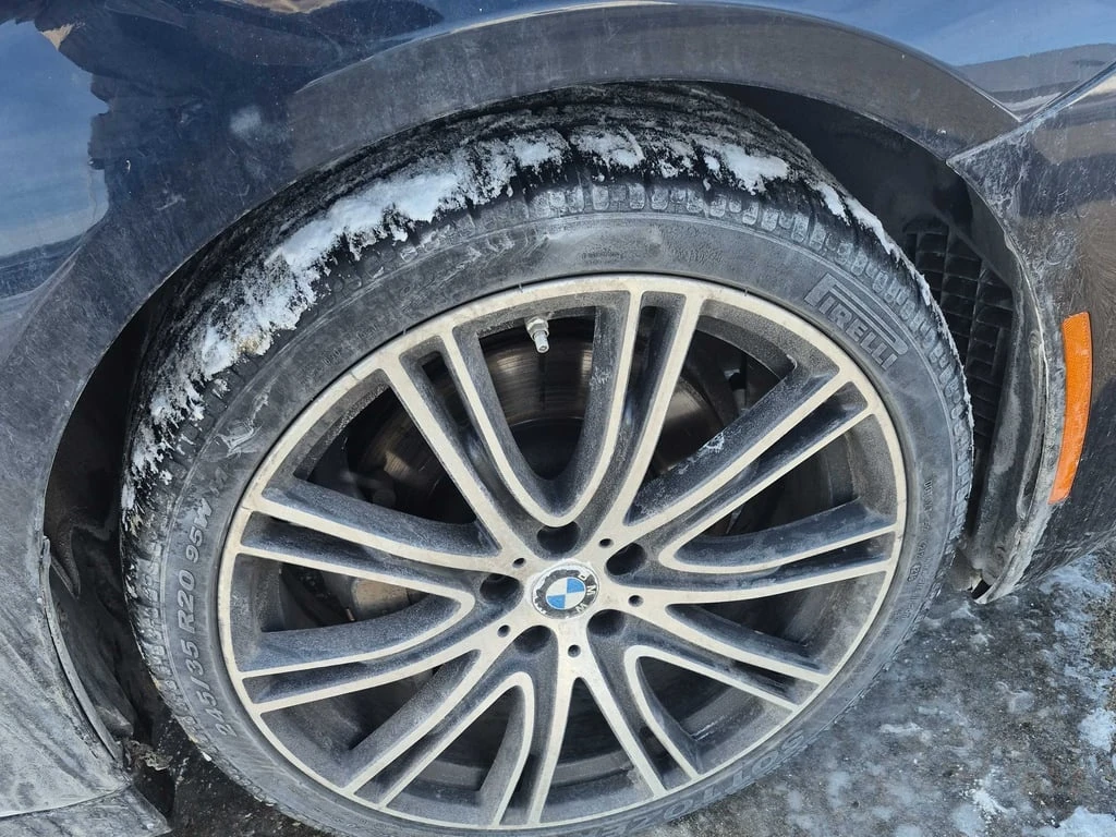 BMW 530 * xDrive * CARFAX * ДВА КЛЮЧА* ПОГДРЕВ*  - изображение 7