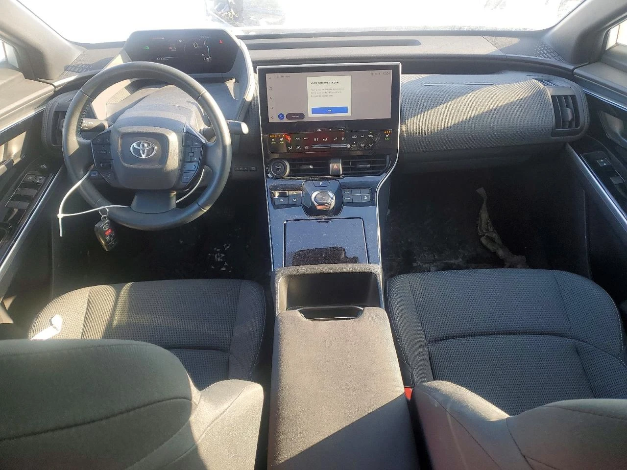 Toyota bZ4X XLE FWD, снимка 8 - Автомобили и джипове - 53913592