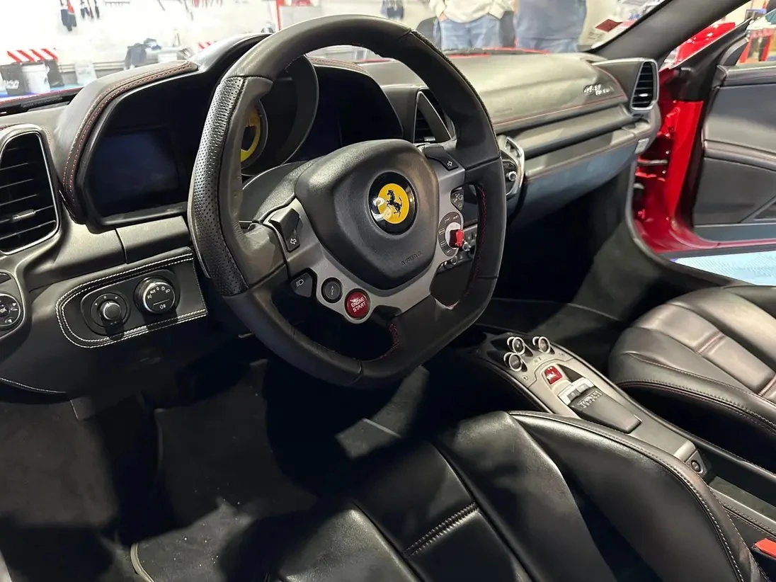 Ferrari 458 Italia, снимка 7 - Автомобили и джипове - 54105412