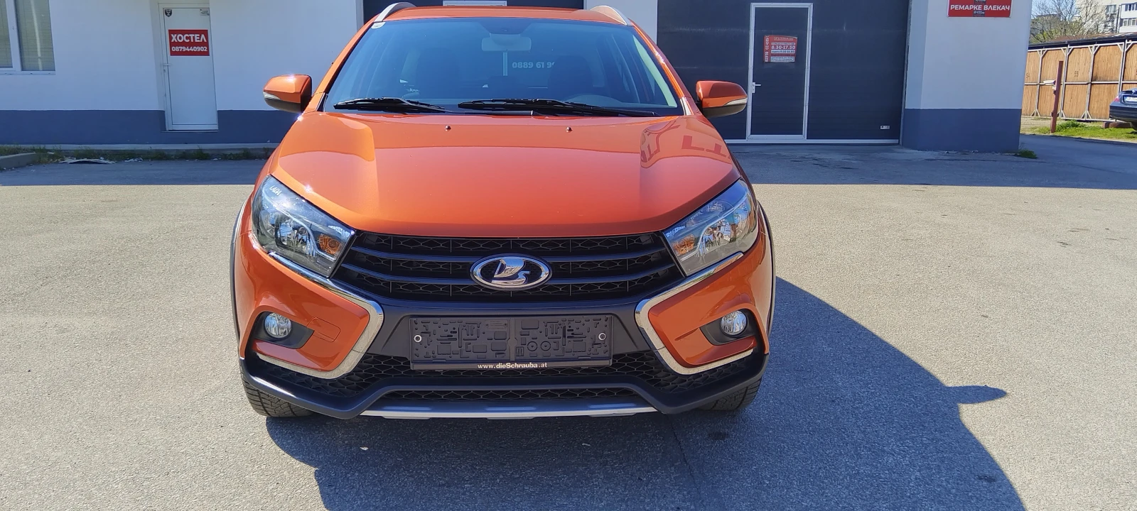 Lada Vesta 1.6i * АВТОМАТ* CROSS* FULL, снимка 2 - Автомобили и джипове - 54326163