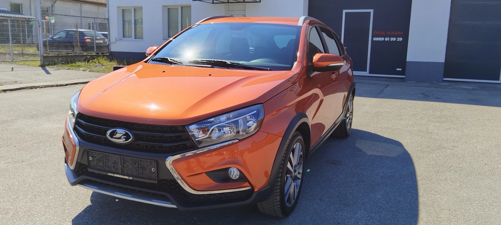 Lada Vesta 1.6i * АВТОМАТ* CROSS* FULL, снимка 3 - Автомобили и джипове - 54326163