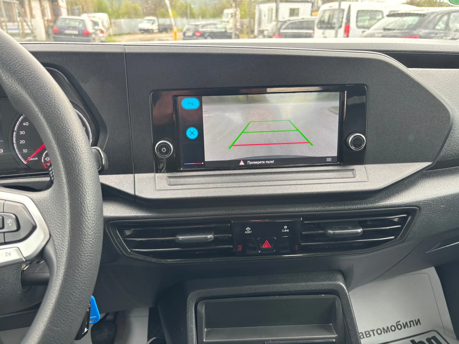 VW Caddy МАКСИ 6+ 1 МЕСТА КАМЕРА НАВИ ЕВРО 6, снимка 15 - Автомобили и джипове - 54454306