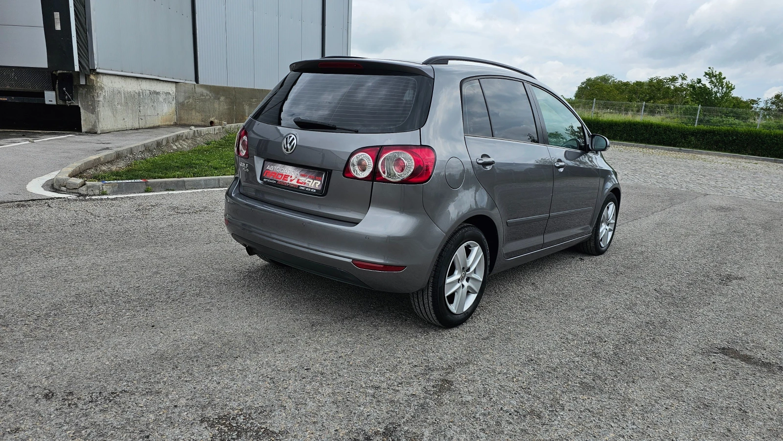 VW Golf Plus 1.6TDI NAVI , снимка 5 - Автомобили и джипове - 54642500