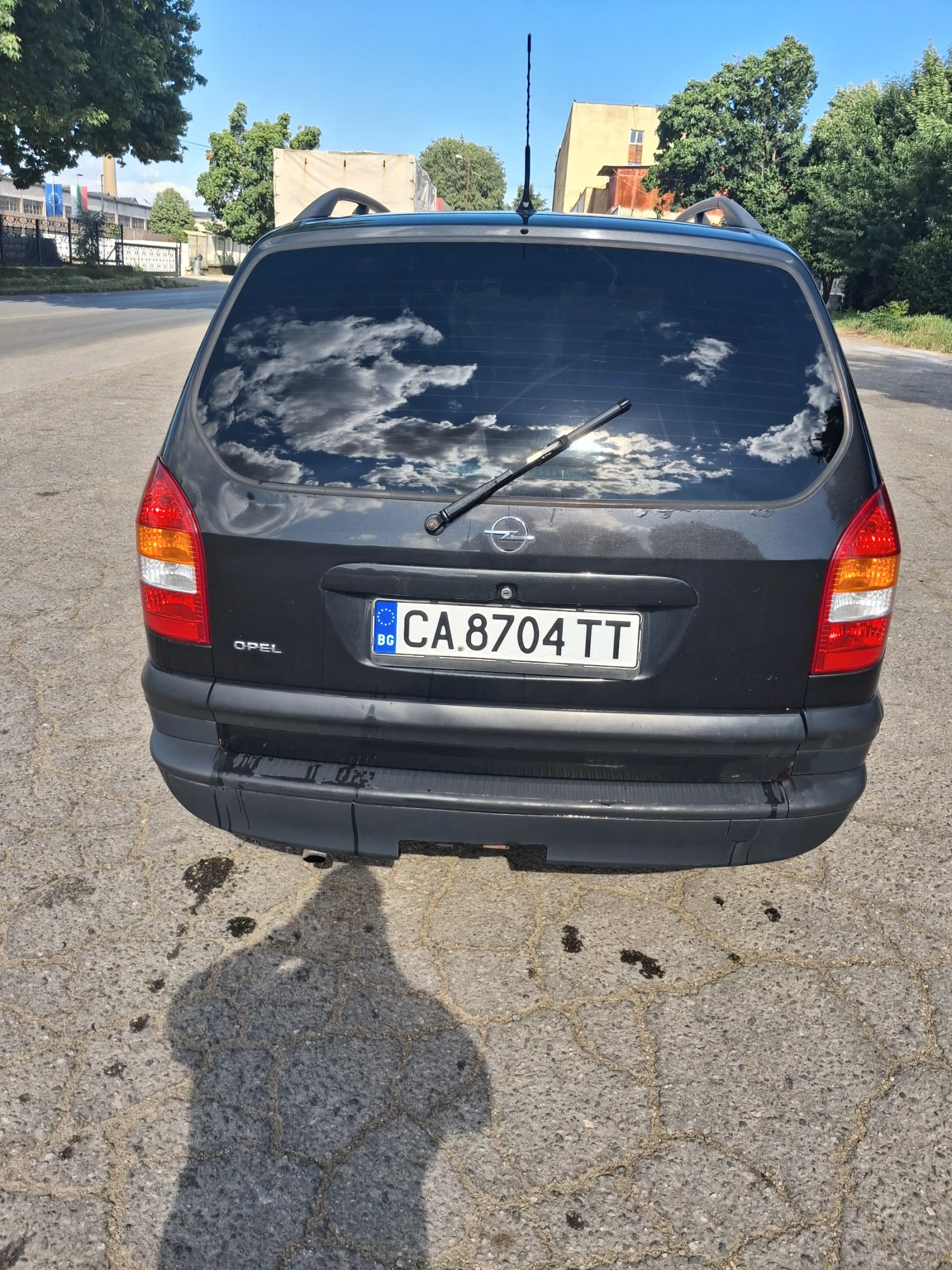 Opel Zafira 1.8i 16v, снимка 3 - Автомобили и джипове - 54729866