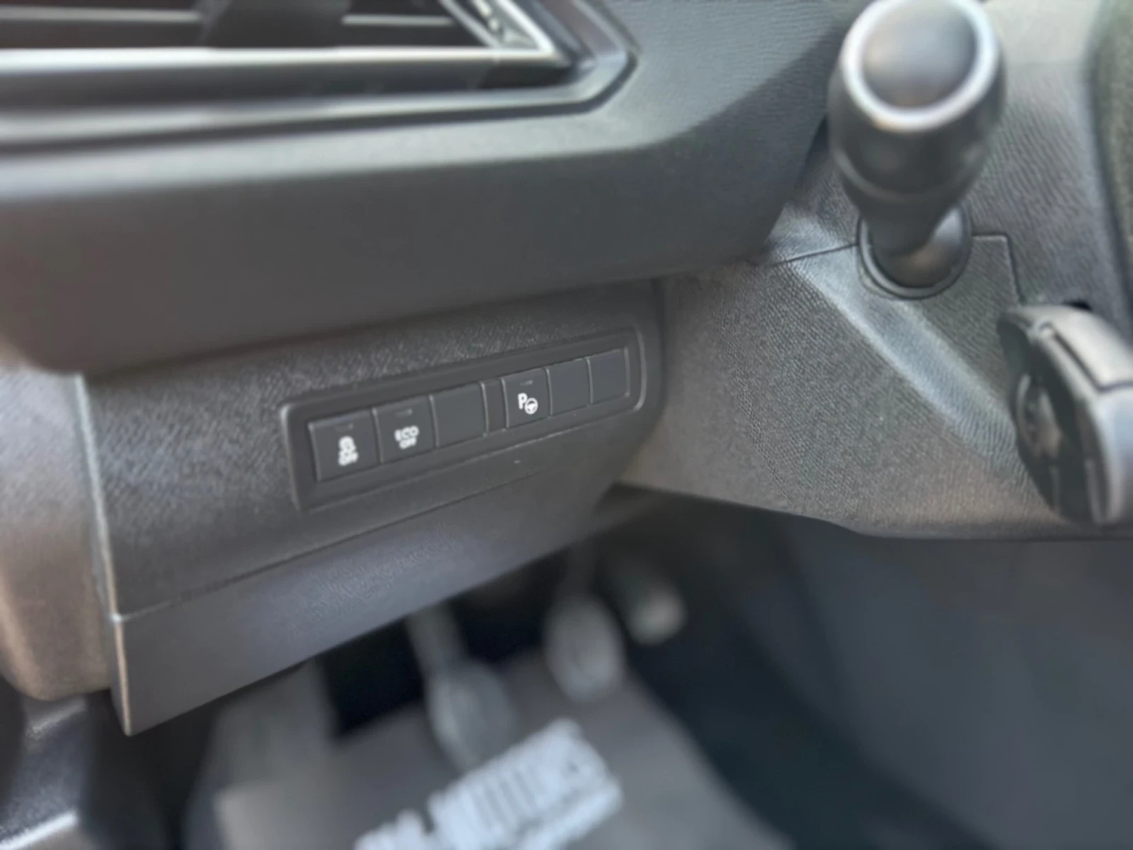 Peugeot 308 Allure/ 1.6eHDI/ , снимка 11 - Автомобили и джипове - 55225867