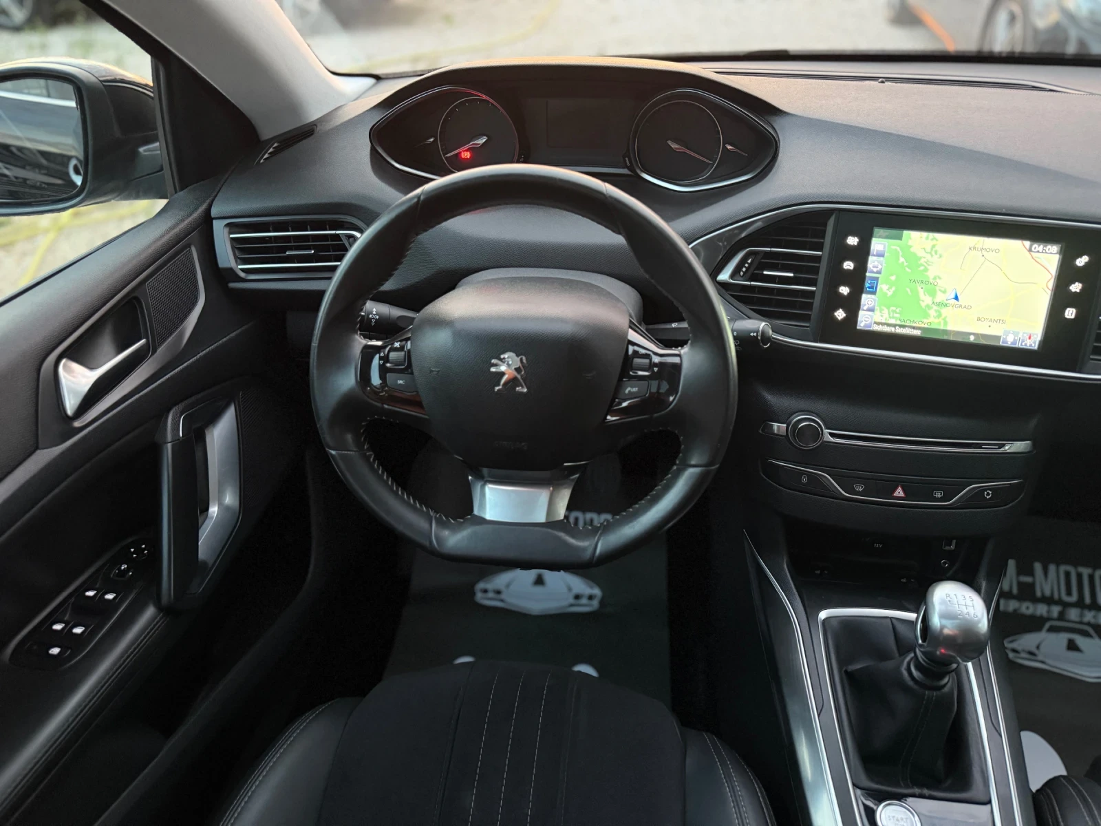 Peugeot 308 Allure/ 1.6eHDI/ , снимка 8 - Автомобили и джипове - 55225867