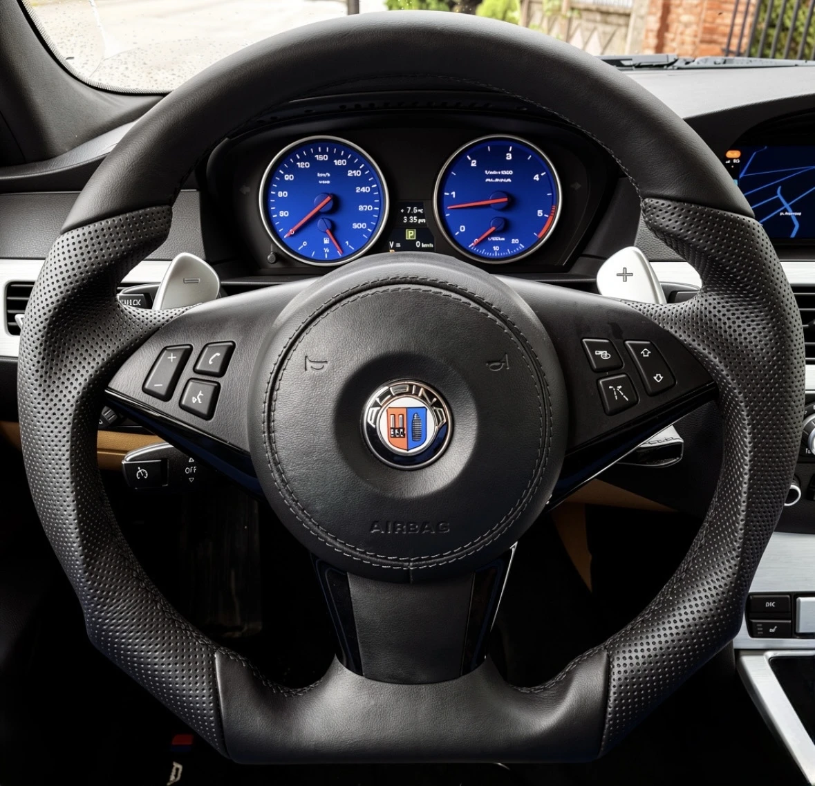 BMW 535 ALPINA, снимка 16 - Автомобили и джипове - 55468184