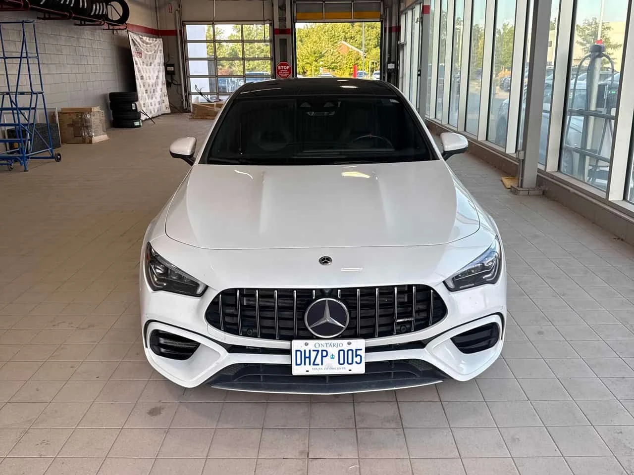 Mercedes-Benz CLA 45 AMG 4MATIC * ГЛАВНО ПРЕДСТАВИТЕЛСТВО НА HONDA* , снимка 2 - Автомобили и джипове - 55662757
