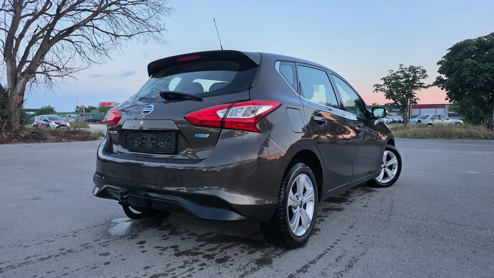 Nissan Pulsar КАТО НОВА, снимка 5 - Автомобили и джипове - 55711392
