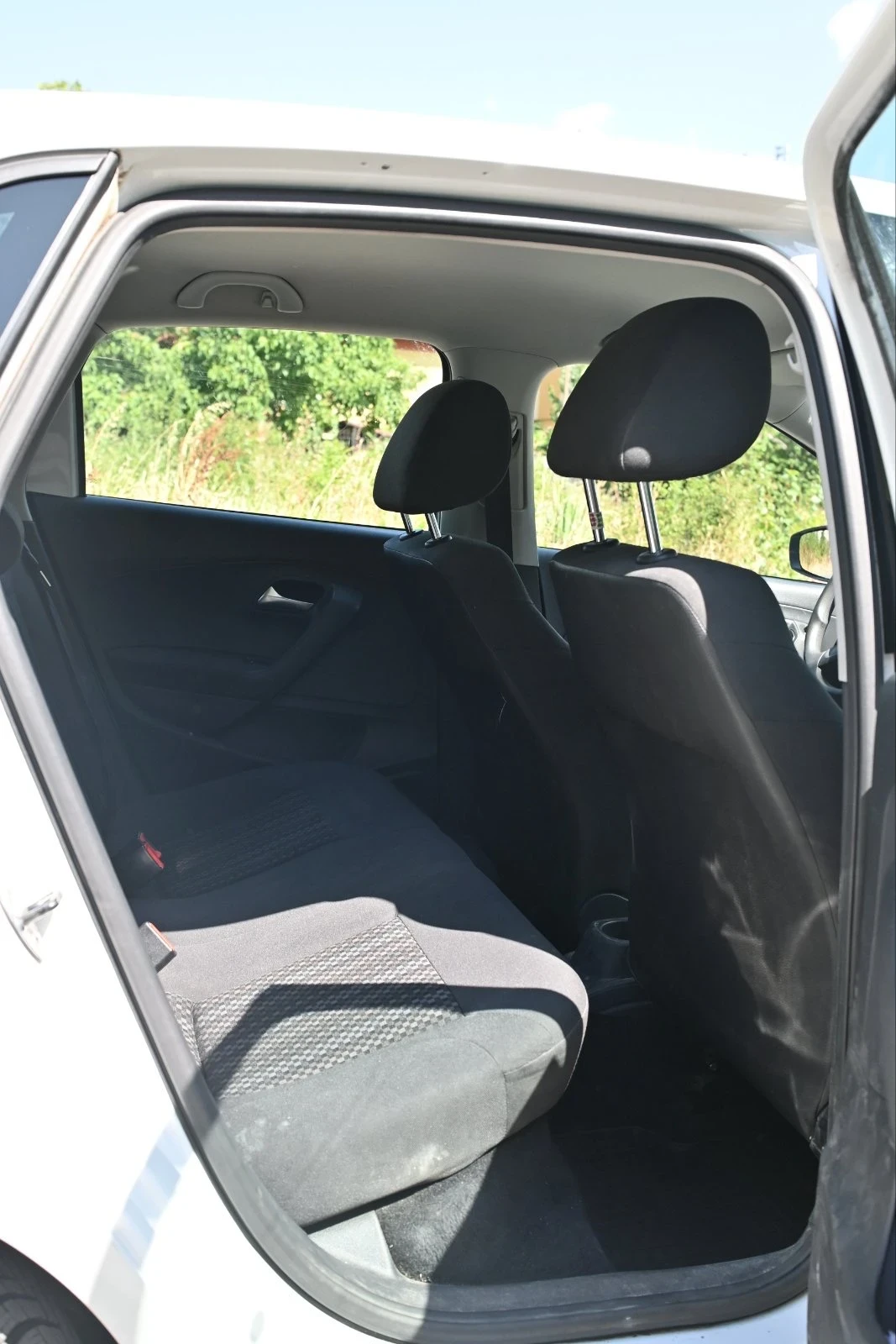 VW Polo, снимка 7 - Автомобили и джипове - 55736320