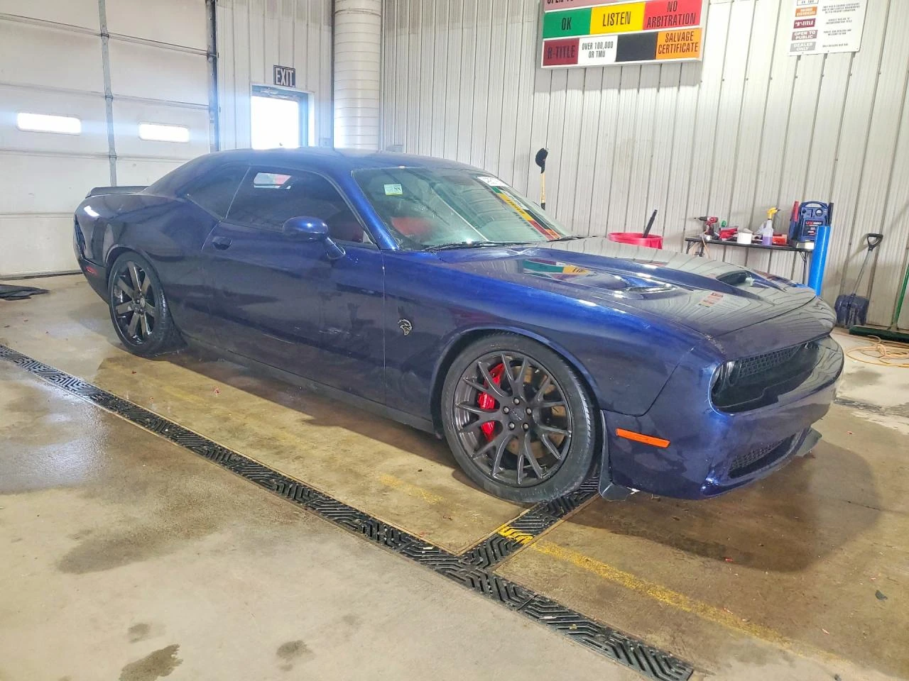 Dodge Challenger SRT HELLCAT