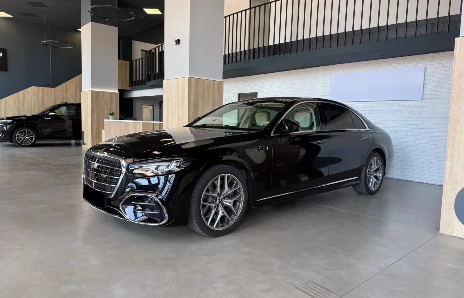 Mercedes-Benz S 500 4MATIC AMG-Line Sedan Long