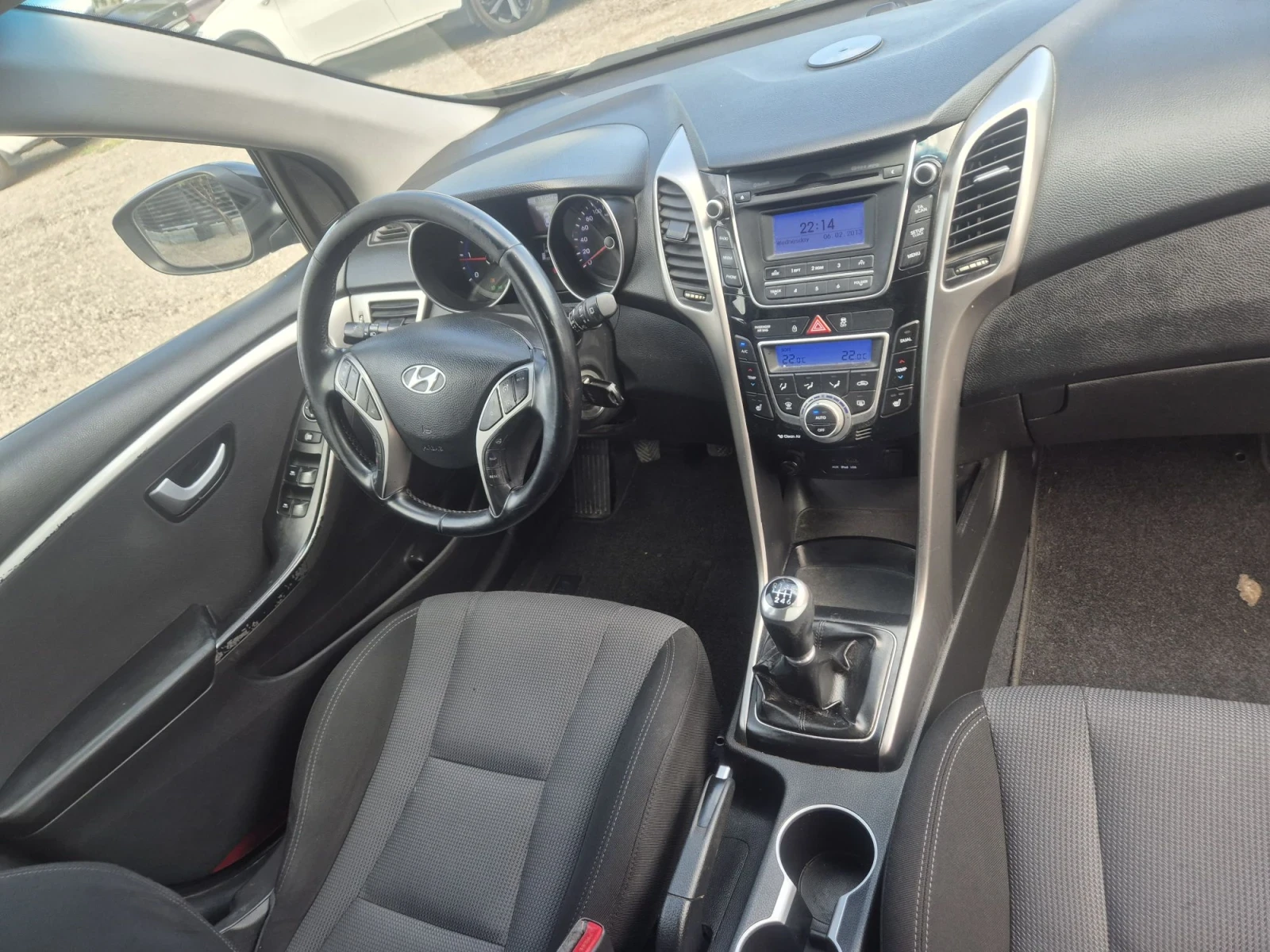 Hyundai I30 1.6crdi, снимка 8 - Автомобили и джипове - 56228024