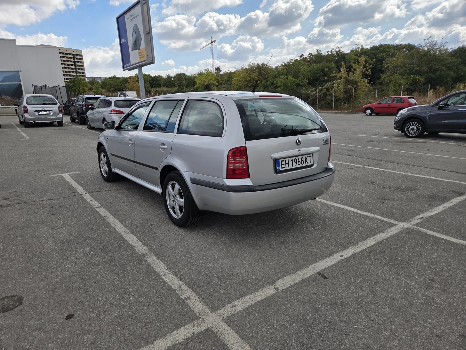 Skoda Octavia 2.0i, снимка 4 - Автомобили и джипове - 56244692