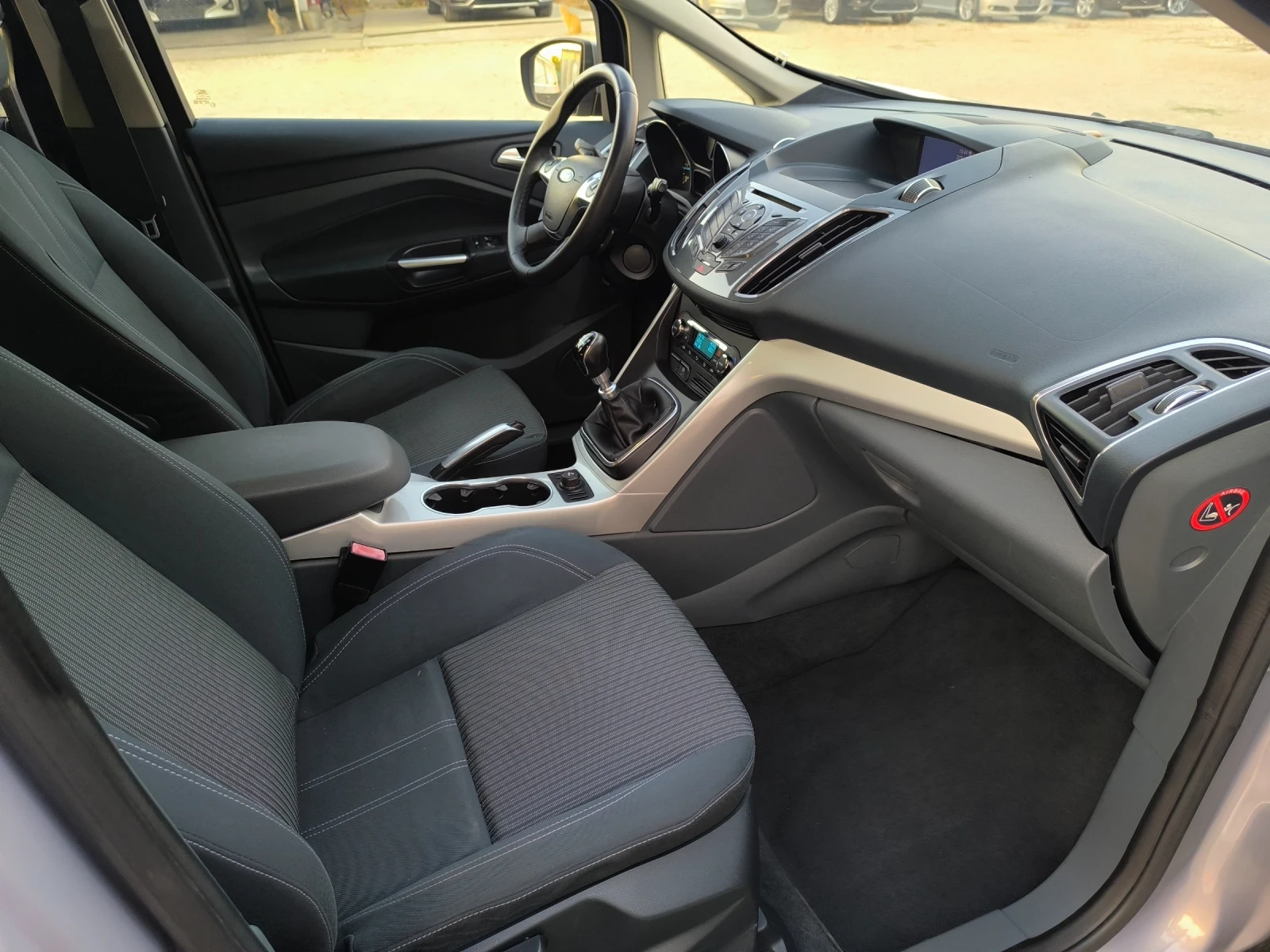 Ford Grand C-Max 1.6 TDCI TITANIUM, 7����� | Mobile.bg � ����������� 9