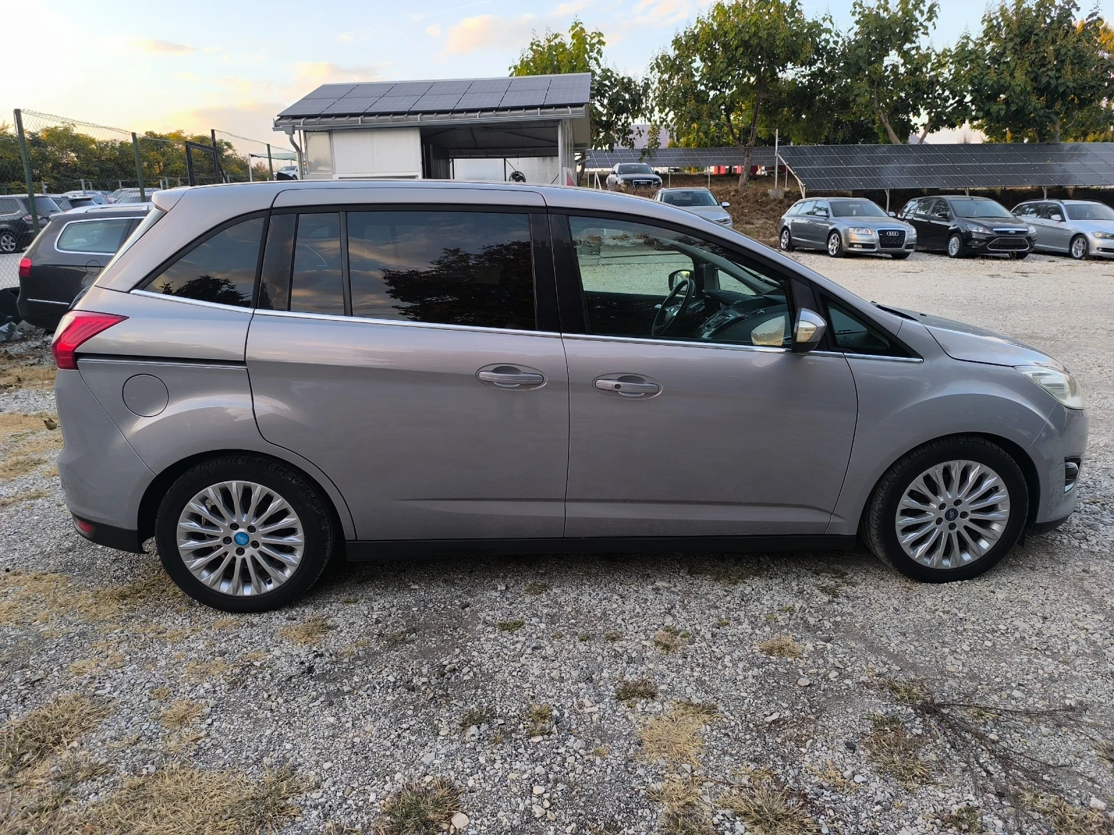 Ford Grand C-Max 1.6 TDCI TITANIUM, 7����� | Mobile.bg � ����������� 8