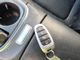 Hyundai Santa fe URBAN 4D UTILITY AWD /CARFAX/Кожа/Подгрев , снимка 10