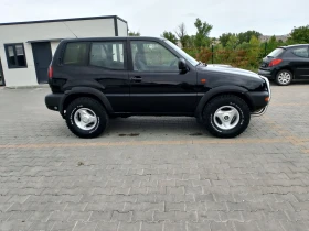 Nissan Terrano 2.4i, снимка 4