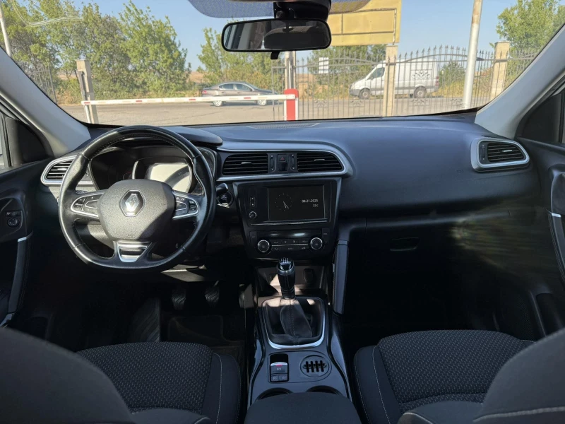 Renault Kadjar, снимка 8 - Автомобили и джипове - 51444827