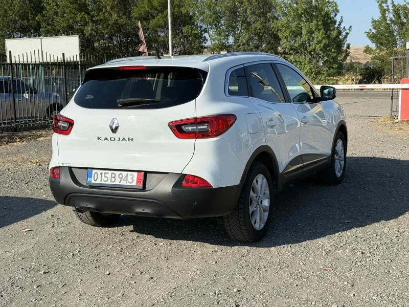 Renault Kadjar, снимка 5 - Автомобили и джипове - 51444827