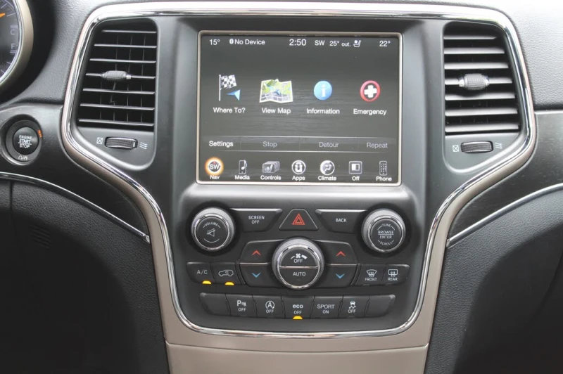 Jeep Grand cherokee Limited PANO* CAM* KEYLESS* ПОДГРЕВ* , снимка 10 - Автомобили и джипове - 52704779