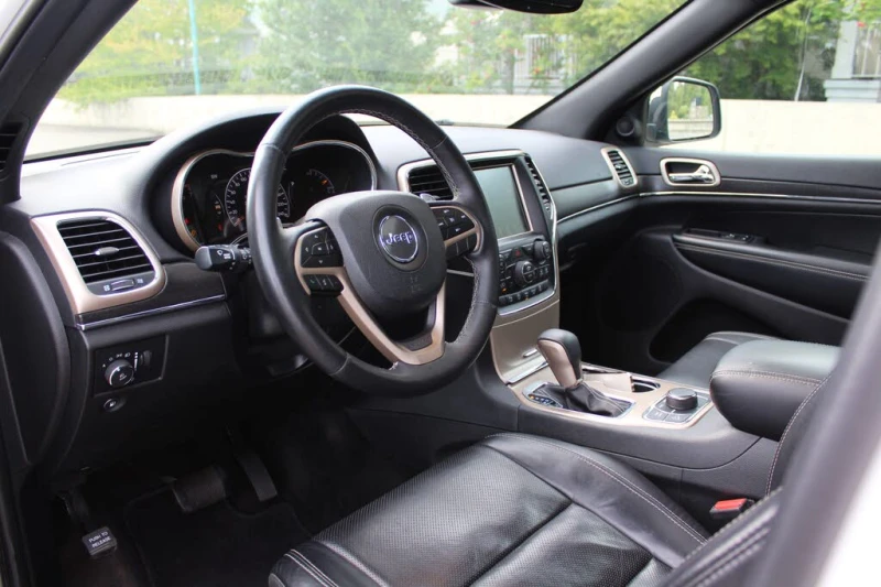 Jeep Grand cherokee Limited PANO* CAM* KEYLESS* ПОДГРЕВ* , снимка 12 - Автомобили и джипове - 52704779
