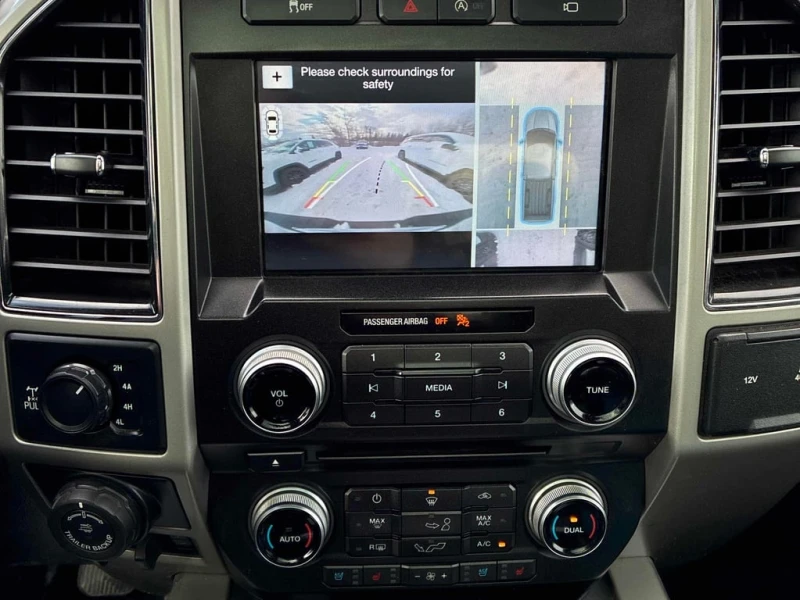 Ford F150 2017 4WD SuperCrew * CARFAX * БЕЗ ПЪРВОНАЧАЛНА , снимка 11 - Автомобили и джипове - 53059312