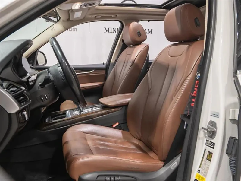 BMW X5 * 35i* АВТО КРЕДИТ* ЦЕНА ДО БГ * Сервизна история , снимка 6 - Автомобили и джипове - 53496982