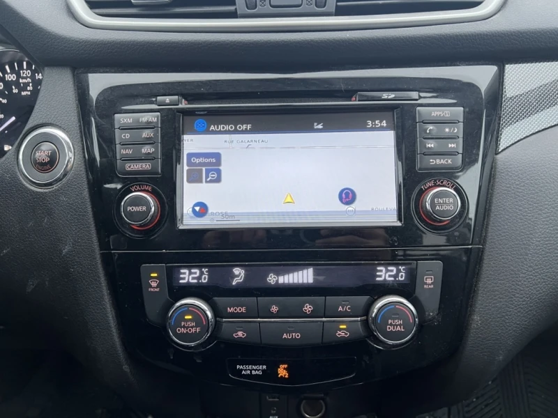 Nissan Rogue SL AWD* Кожа* ПАНО* ПОдгрев* НАВИ, снимка 12 - Автомобили и джипове - 53560130